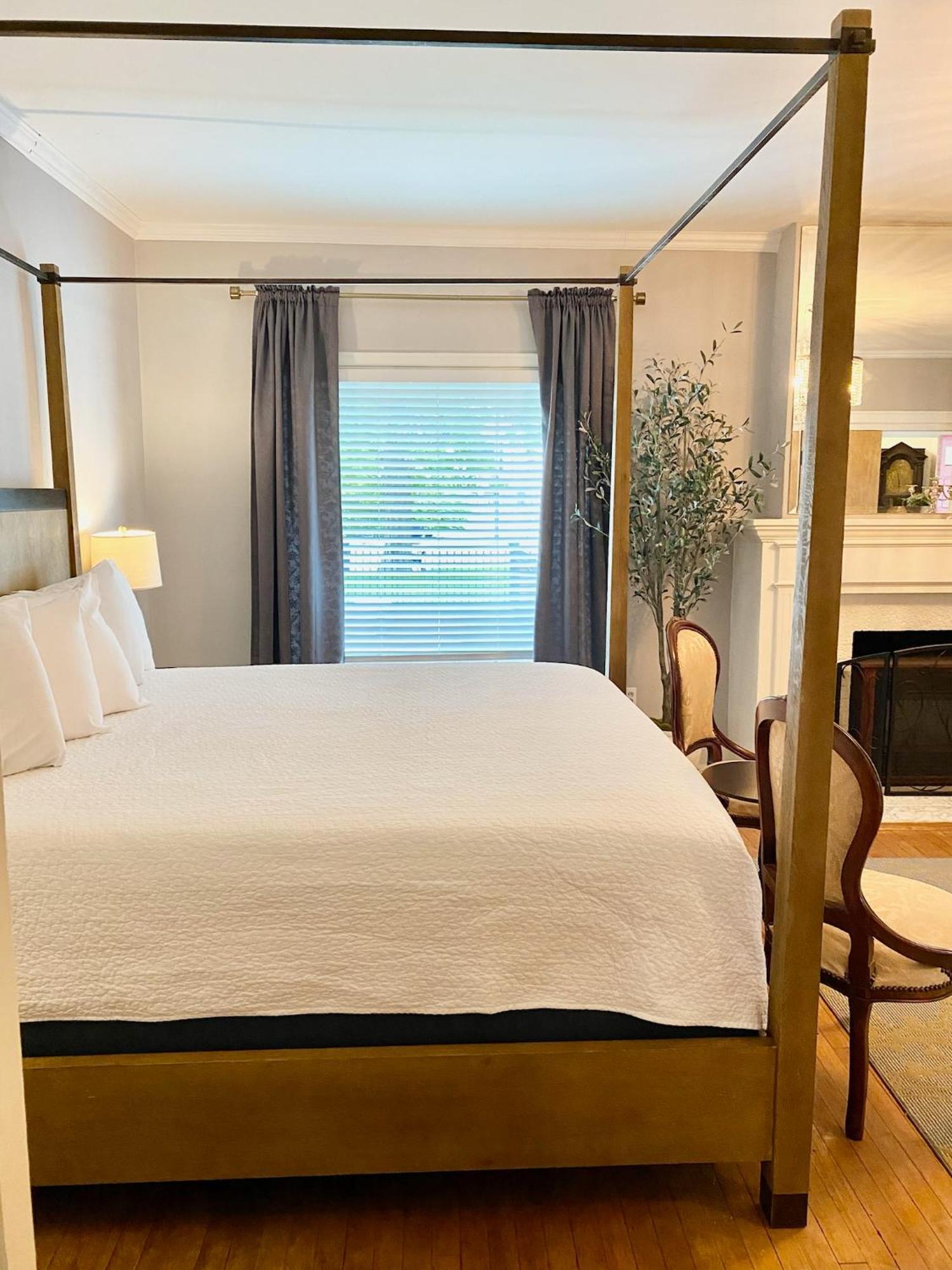 The Ginkgo Tree Bed and Breakfast Mount Pleasant Buitenkant foto